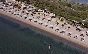 Assos Batık İskele Beach Hotel